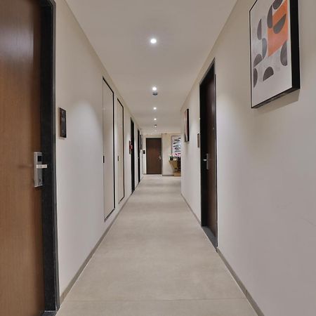 Hotel Elements Surat Exterior photo