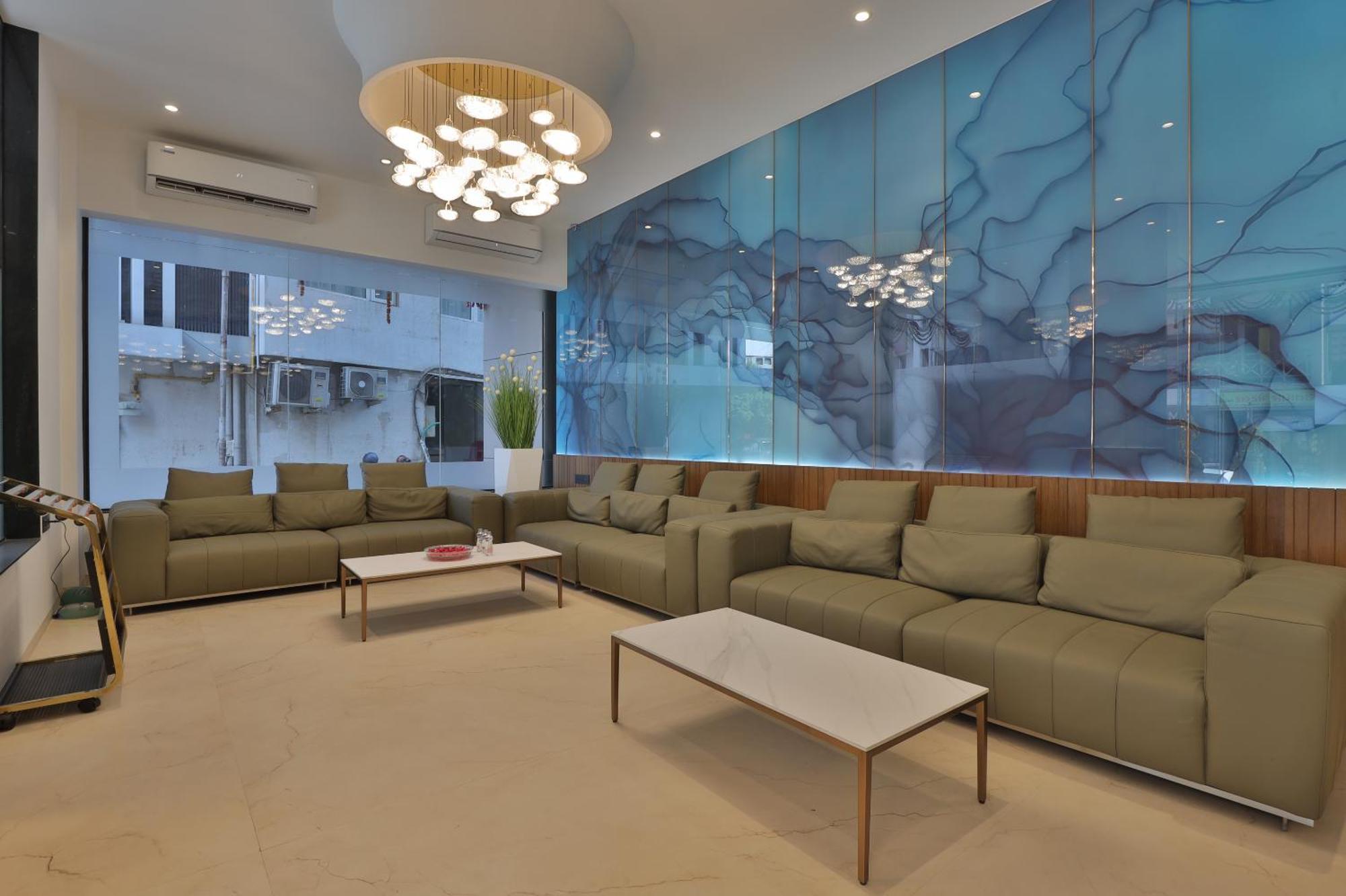 Hotel Elements Surat Exterior photo