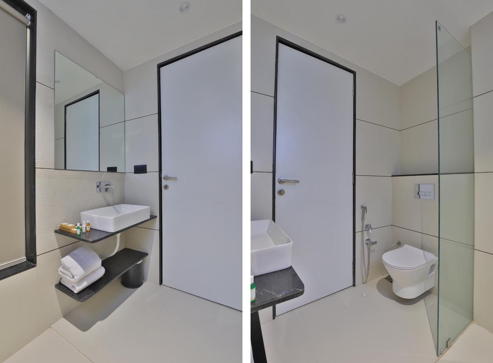 Hotel Elements Surat Exterior photo
